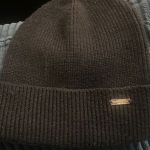 Steve Madden Black Knit Beanie